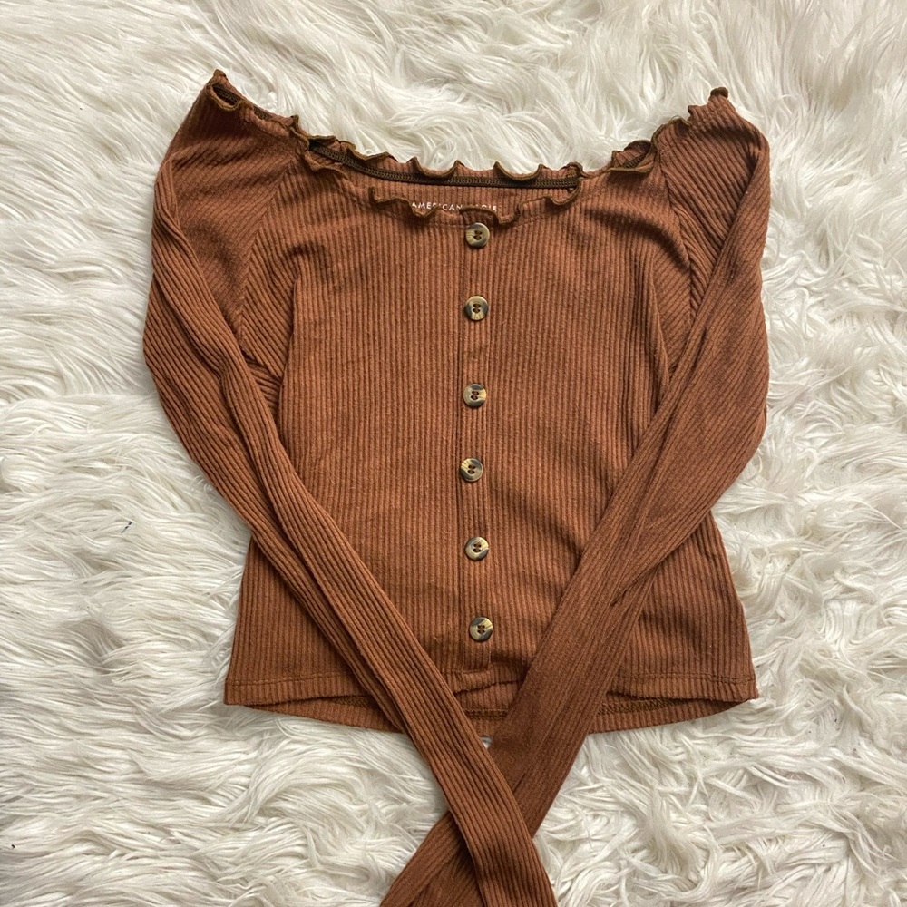 Off the shoulder top😍 comfy and brand new!